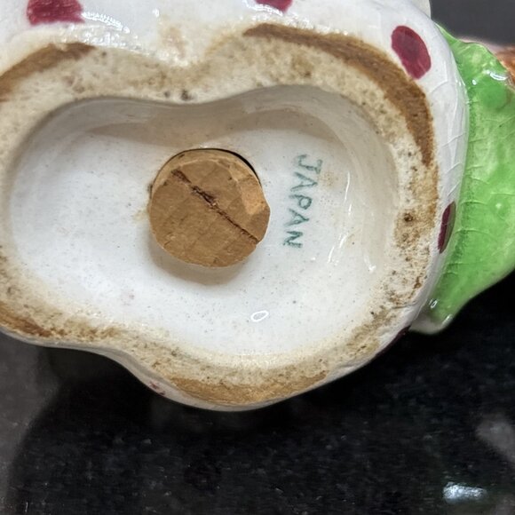 Vintage Clown Salt & Pepper Shakers Set Acrobat Drum with Original Cork Japan - Picture 8 of 10